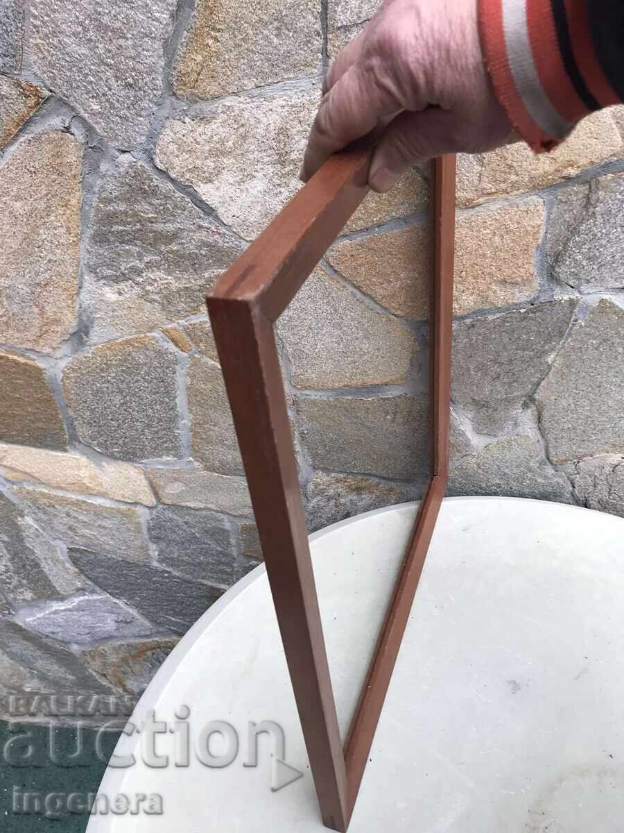 РАМКА ЗА КАРТИНА ДЪРВО МАХАГОН СТИЛНА - 5 РАМКА ЗА КАРТИНА ДЪРВО МАХАГОН СТИЛНА - 5