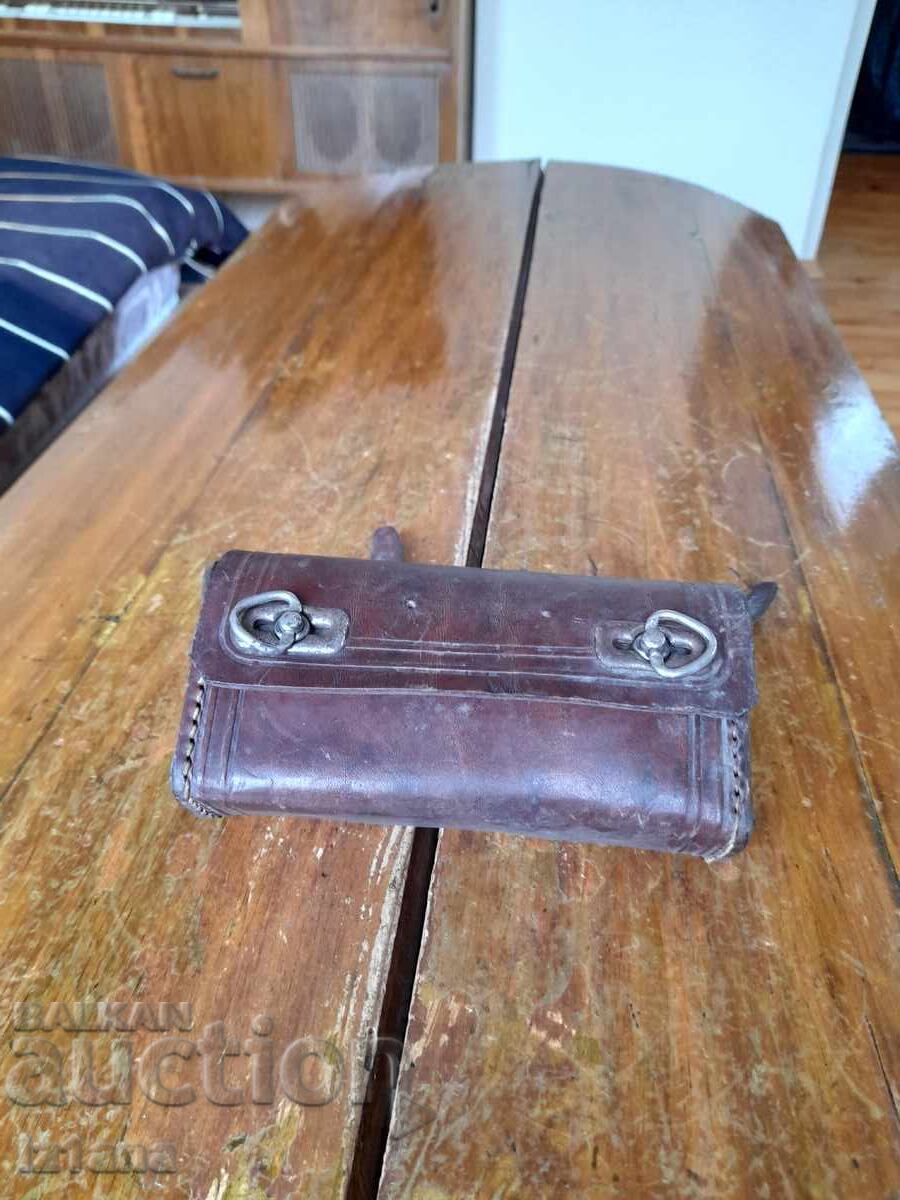 Old leather bicycle bag Old leather bicycle bag