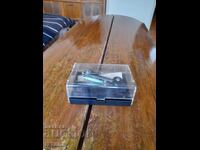 Παλιά χειροκίνητη ραπτομηχανή