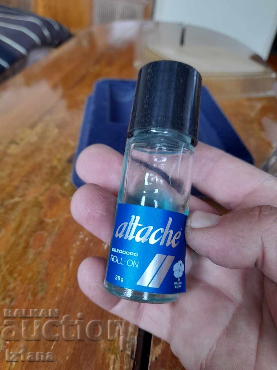 Old Attache cosmetic set - 5 Old Attache cosmetic set - 5