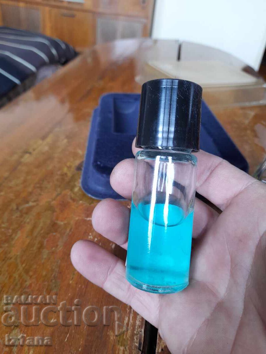 Old Attache cosmetic set - 6 Old Attache cosmetic set - 6