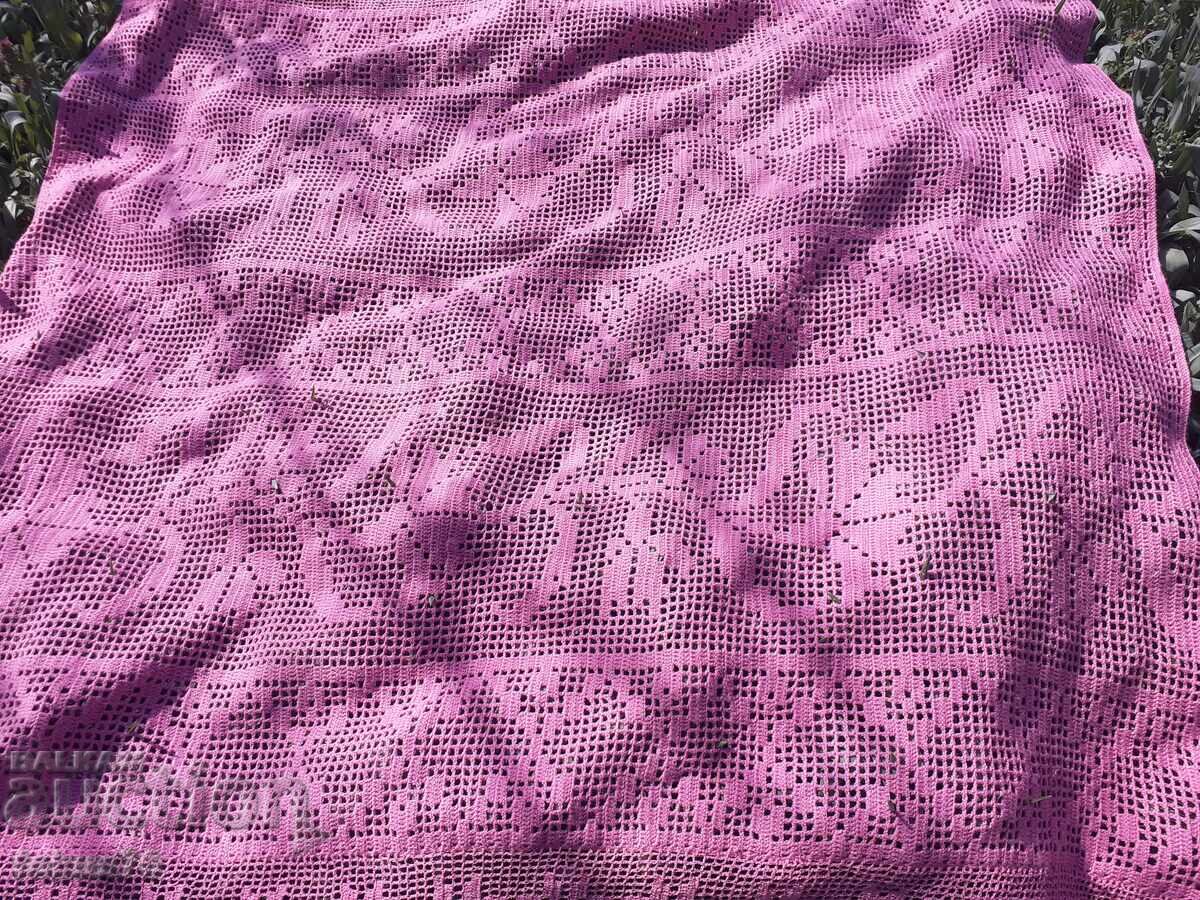 Old large pink crocheted tablecloth with price 175.00 BGN | € 89.48 Old large pink crocheted tablecloth with price 175.00 BGN | € 89.48