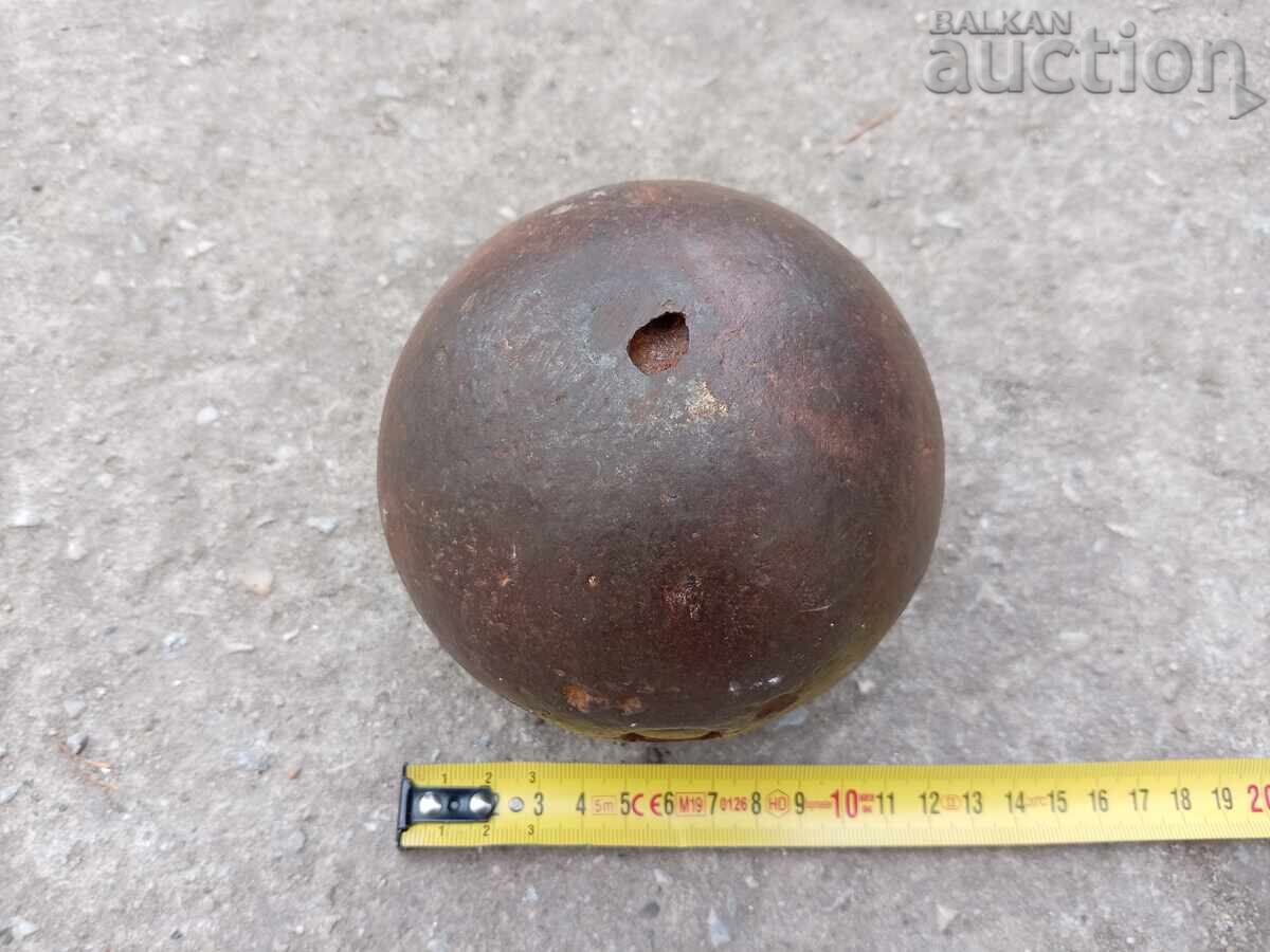 Delivery of antique cannon top mortar Delivery of antique cannon top mortar