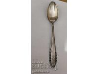 Παλιό, όμορφο Ασημένιο Κουταλάκι 0,800 !