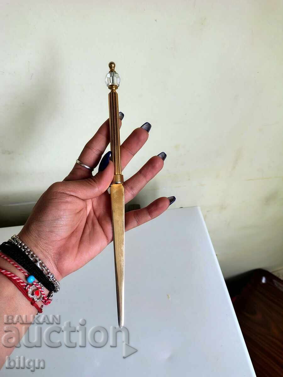 Un cuțit de scrisori foarte frumos - 6