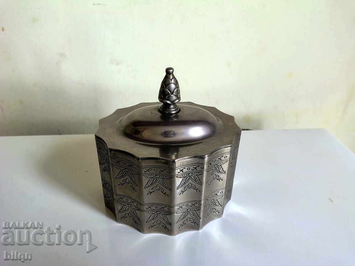 Beautiful Old Silver-Plated Jewelry Box - Godinger