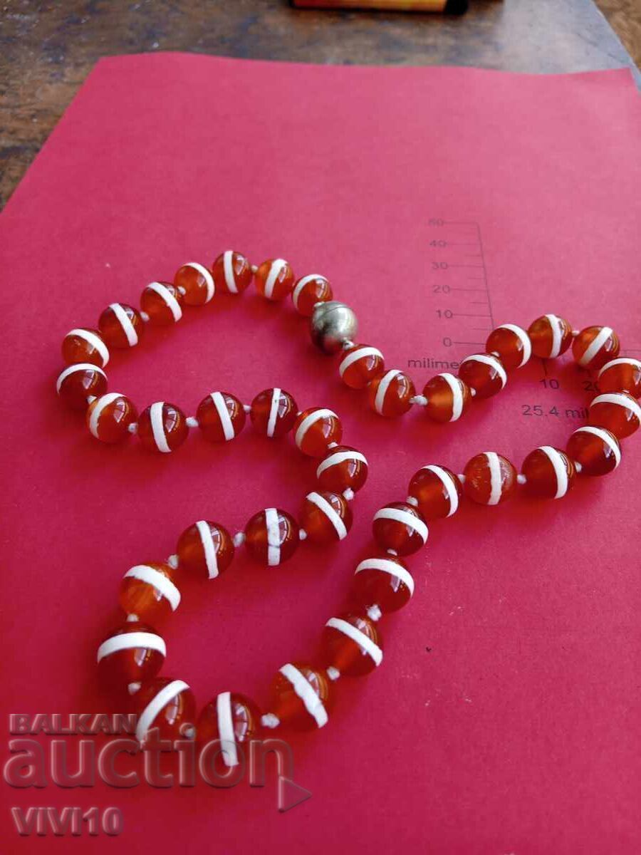 Antique necklace, Murano type, glass and enamel with price 50.00 BGN | € 25.56 Antique necklace, Murano type, glass and enamel with price 50.00 BGN | € 25.56