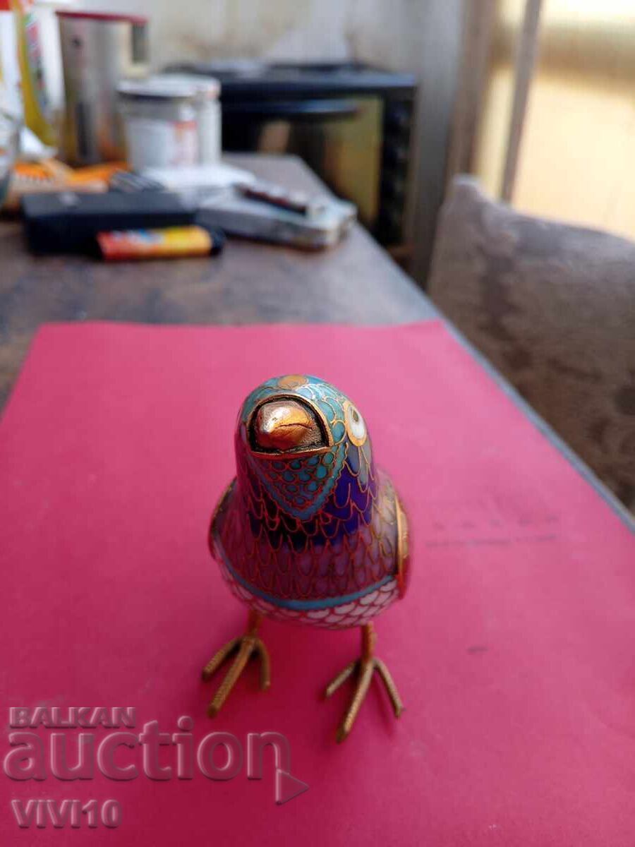 Antique figure, bronze, enamel, cloisonné with price 60.00 BGN | € 30.68 Antique figure, bronze, enamel, cloisonné with price 60.00 BGN | € 30.68