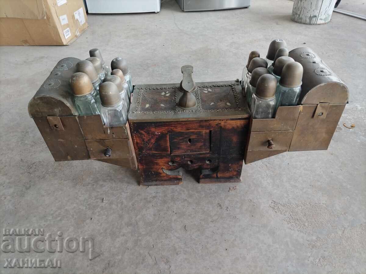 ΠΑΛΙΟ ΒΑΞΑΤΖΙΔΙΚΟ ΚΑΣΣΑΔΙ ΜΕ ΣΕΝΤΕΦΙ με τιμή € 250.53 | 489.99 BGN ΠΑΛΙΟ ΒΑΞΑΤΖΙΔΙΚΟ ΚΑΣΣΑΔΙ ΜΕ ΣΕΝΤΕΦΙ με τιμή € 250.53 | 489.99 BGN