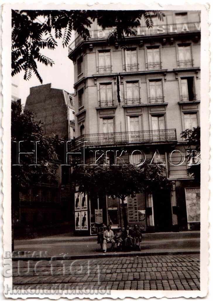 1937 FOTOGRAFIE MICĂ VECHE PARIS BULGARI ÎN HOTEL SLAVIA D622