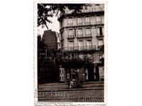 1937 Small Old Photo Paris Bulgarians in Hotel Slavia D622