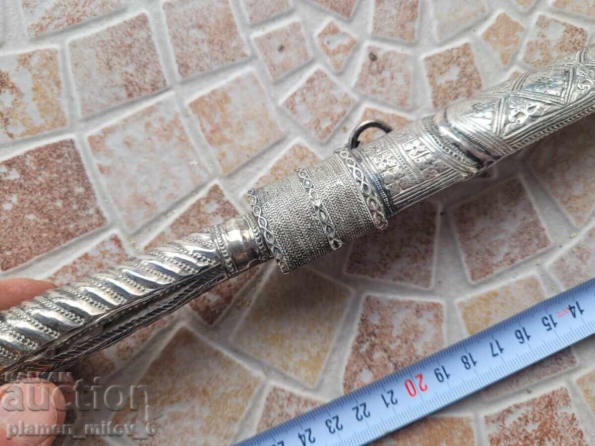 Delivery of Knife, kama, dagger, kard, karakulak