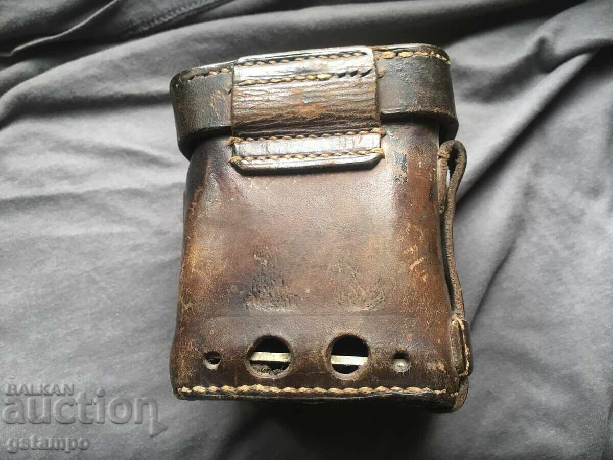 Licitație Cutie de piele pentru baterie Germania VV2 1938
