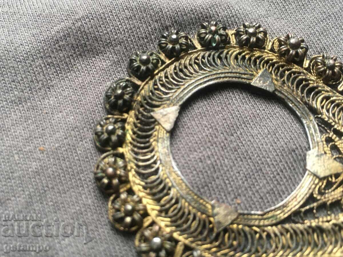 Delivery of Renaissance Filigree Pendant