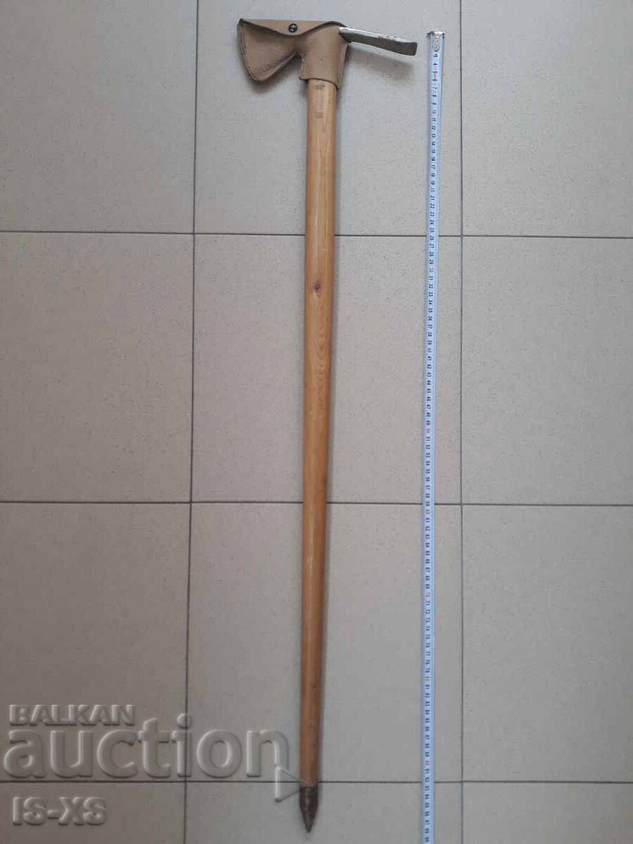 Туристическа стара брадвичка. Туристическа стара брадвичка.