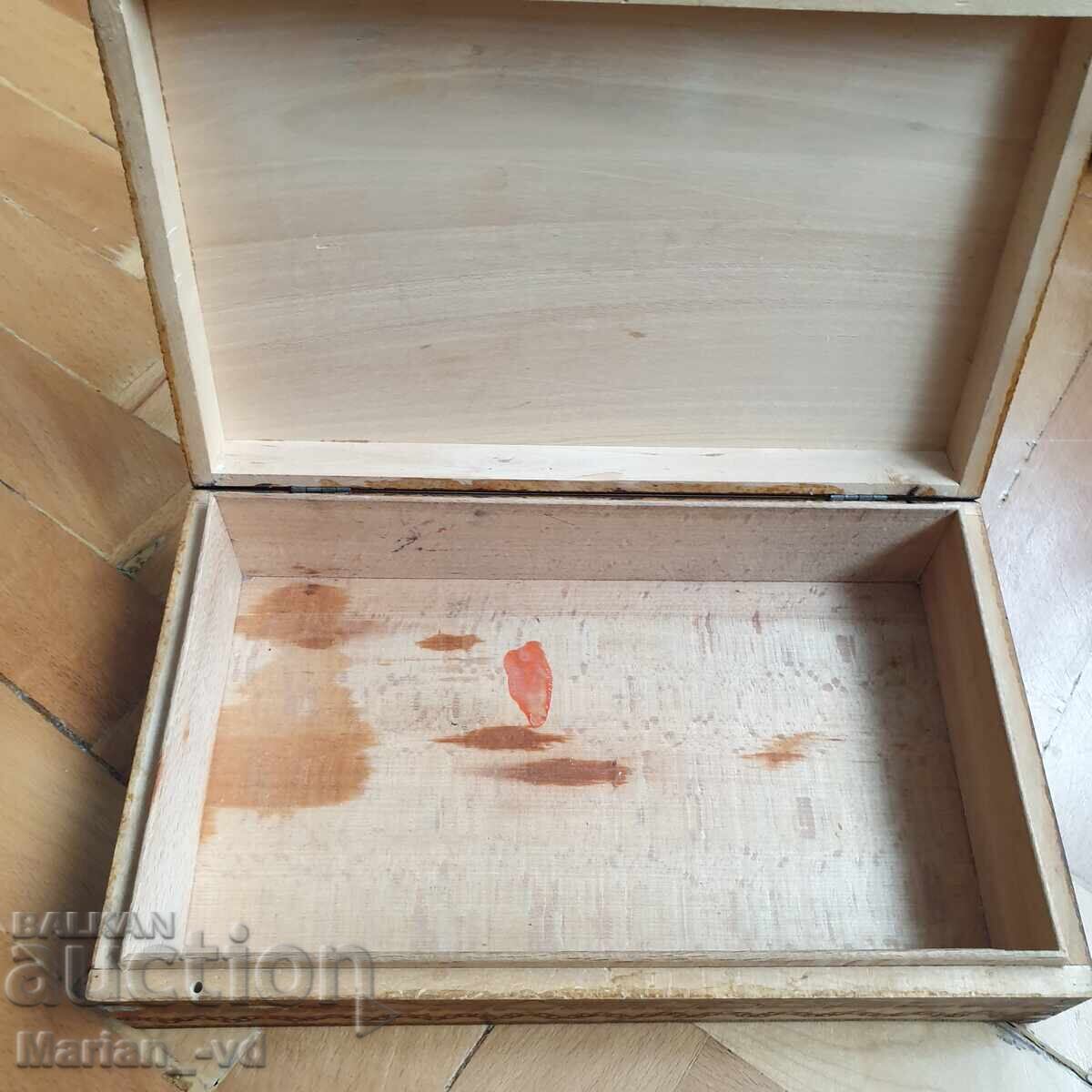 Delivery of Old wooden pyrography box from the socialist era Delivery of Old wooden pyrography box from the socialist era