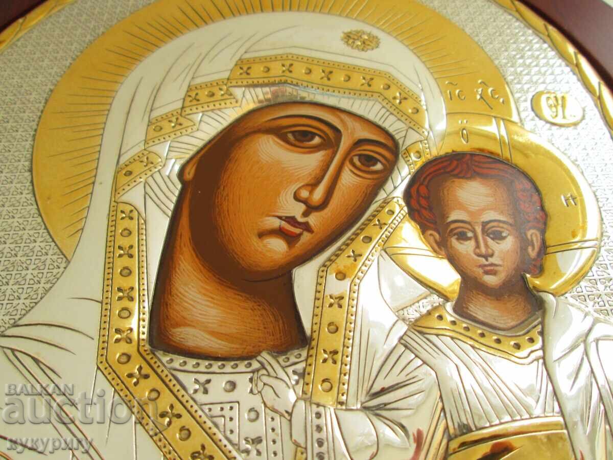 Аукцион Красива икона със сребърен обков позлата Казанска Богородица Аукцион Красива икона със сребърен обков позлата Казанска Богородица
