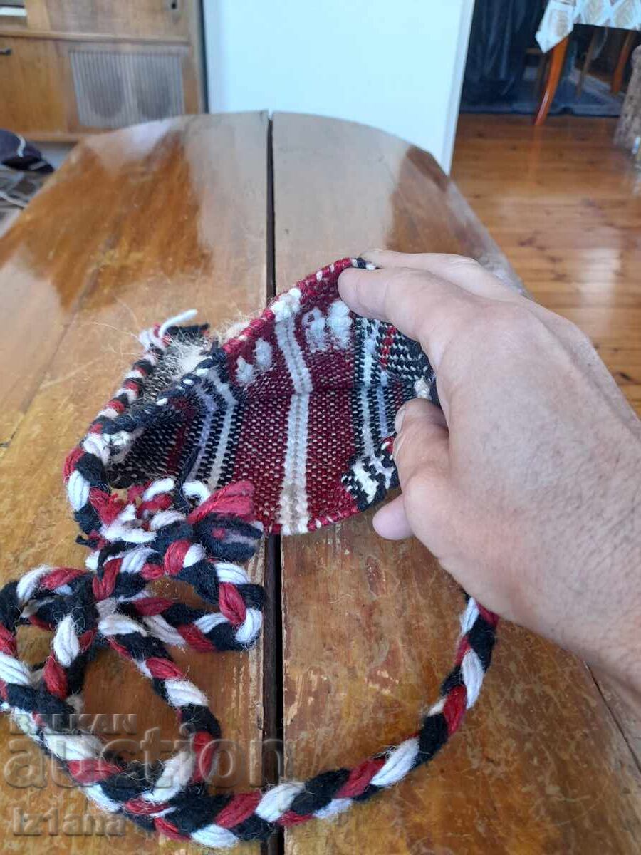 Delivery of Old shepherd's bag