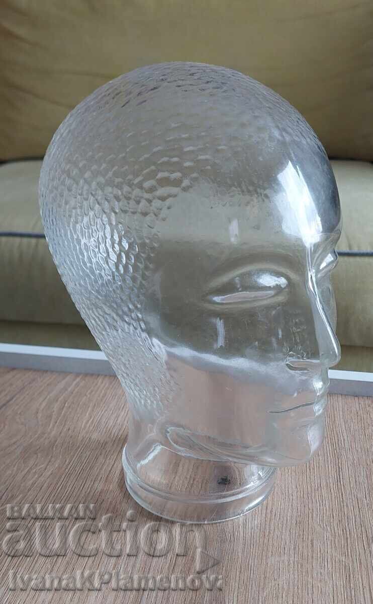 Cap de sticlă pentru cunoscători