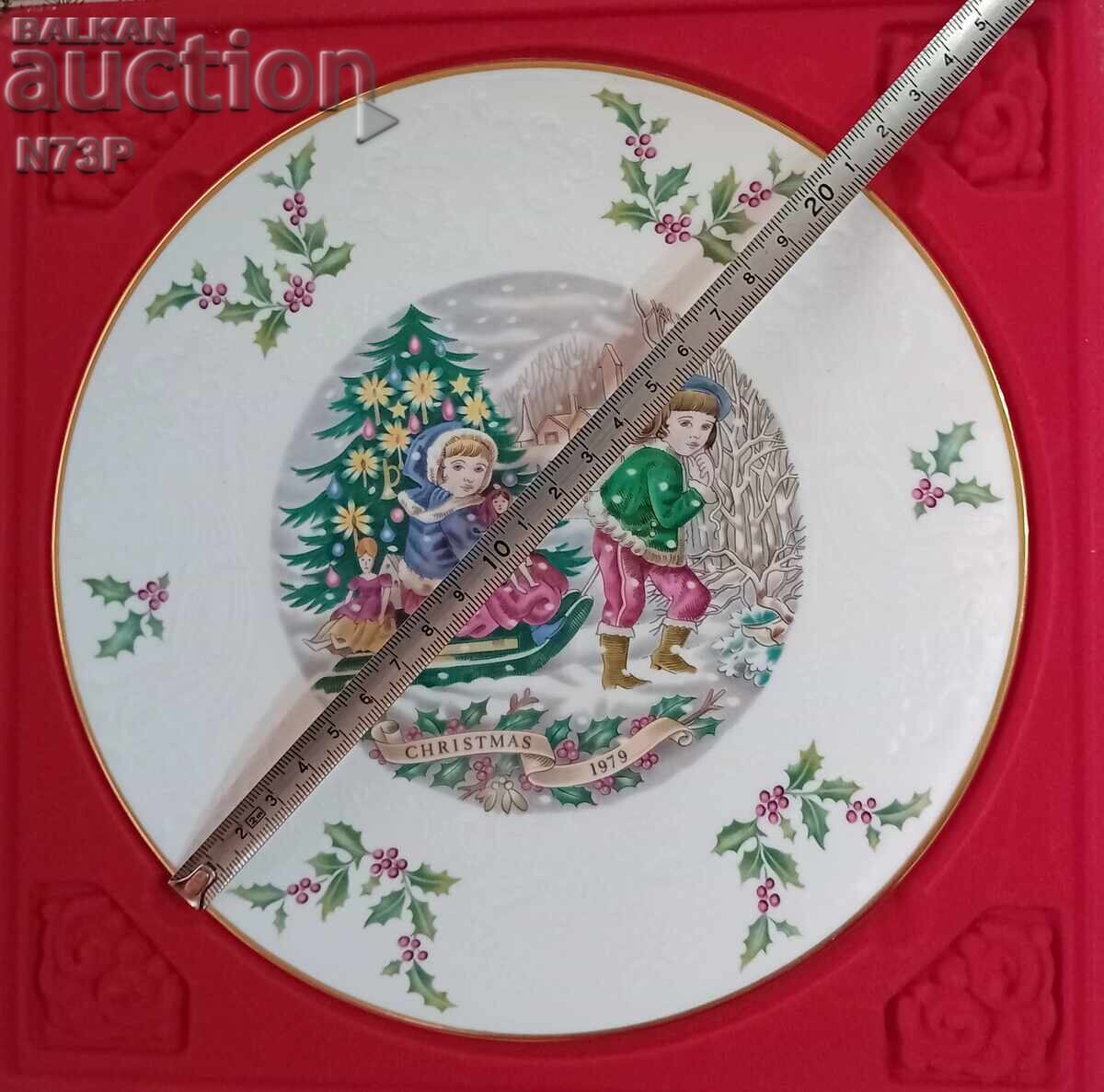 Licitație FARFURIE. COLECȚIE. MERRY CHRISTMAS. 1979 Licitație FARFURIE. COLECȚIE. MERRY CHRISTMAS. 1979