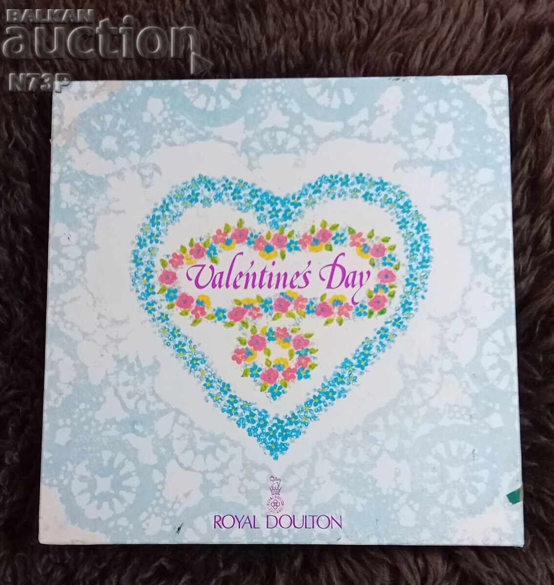 FARFURIE DE PORȚELAN. COLECȚIE. SF. VALENTIN. 1981 cu preț 32.00 BGN | € 16.36