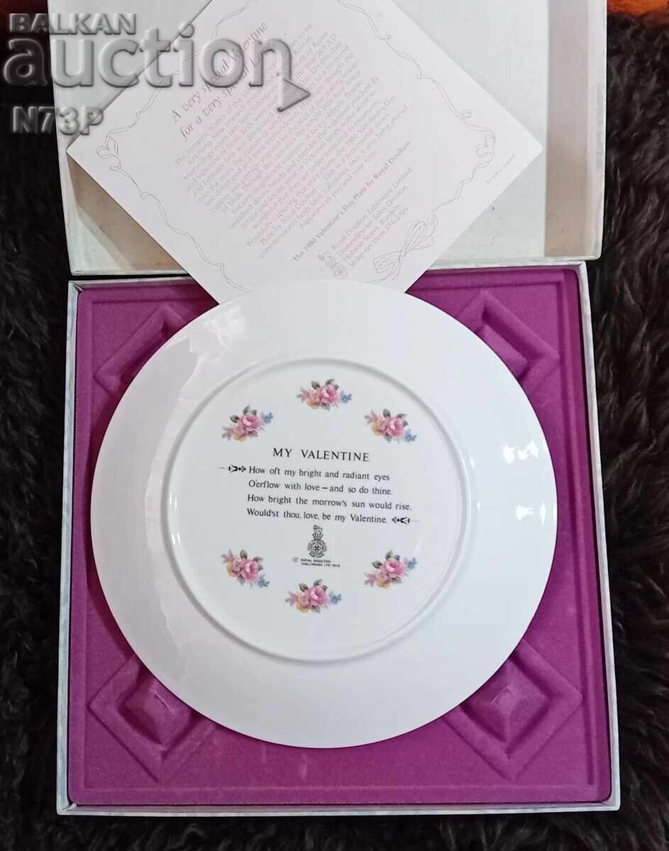 PORCELAIN BOWL. COLLECTION. ST. VALENTINE. 1980 - 6 PORCELAIN BOWL. COLLECTION. ST. VALENTINE. 1980 - 6