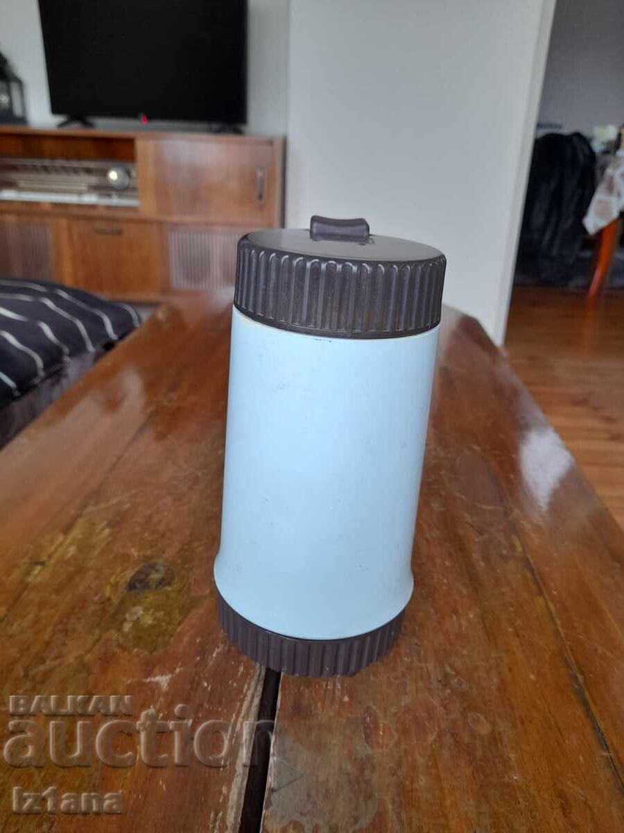 Delivery of Old electric coffee grinder AKA Mona Delivery of Old electric coffee grinder AKA Mona