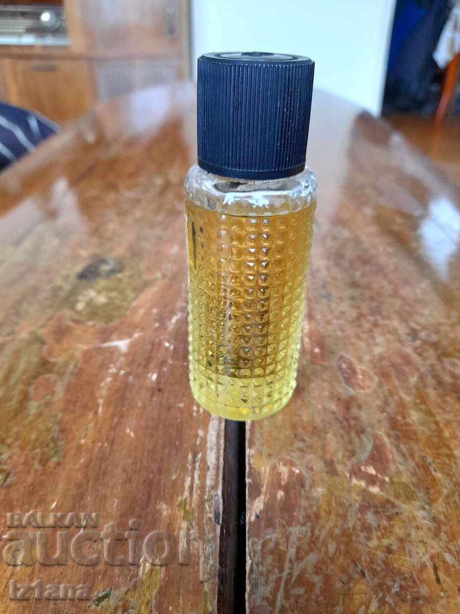 Доставка на Стар одеколон Куриоз Доставка на Стар одеколон Куриоз