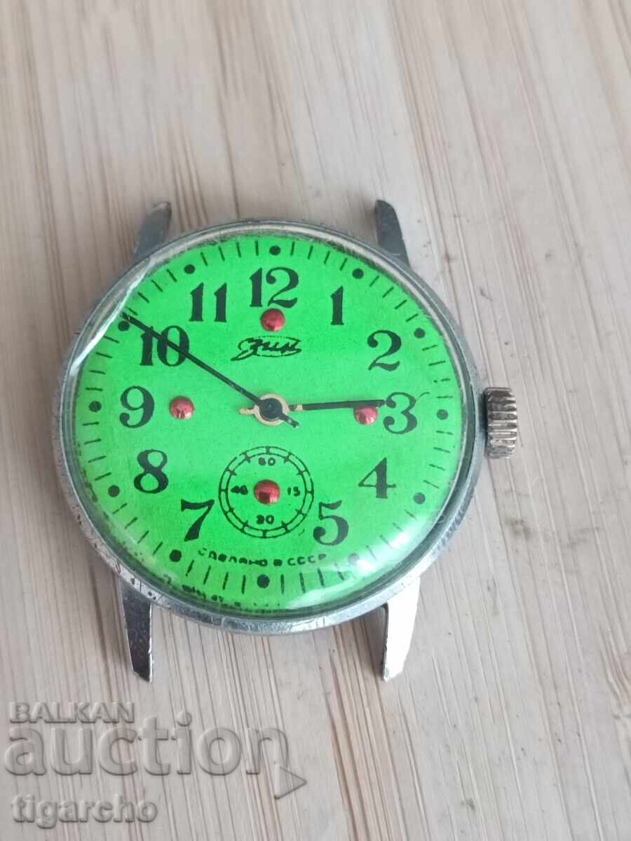 Ceas rusesc cu preț 99.00 BGN | € 50.62