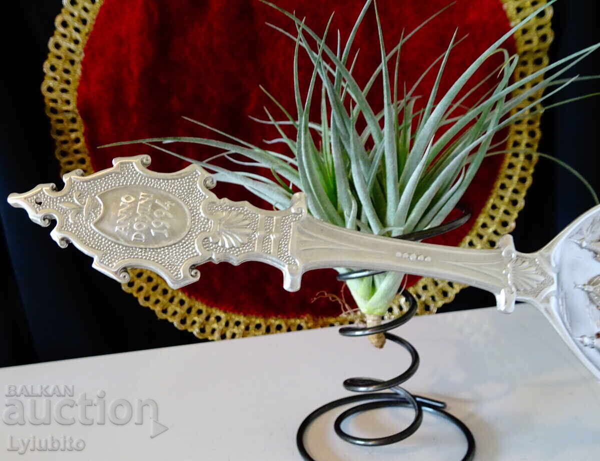 Auction Tin spoon 94 g, castle, tin wedding Auction Tin spoon 94 g, castle, tin wedding