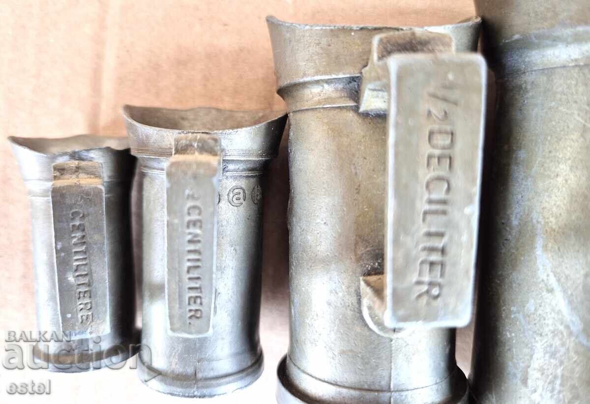 Σετ παλαιών μέτρων υγρών - 5 Σετ παλαιών μέτρων υγρών - 5