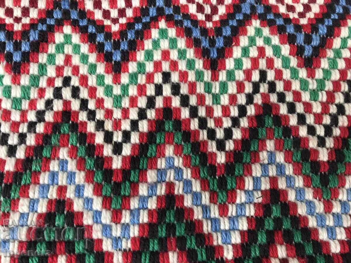 Auction HAND-EMBROIDERED PAIR FOR PILLOWCASE Auction HAND-EMBROIDERED PAIR FOR PILLOWCASE