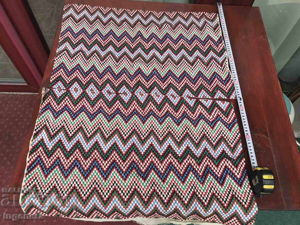 HAND-EMBROIDERED PAIR FOR PILLOWCASE HAND-EMBROIDERED PAIR FOR PILLOWCASE