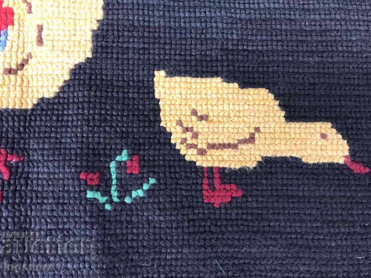 Delivery of HANDMADE EMBROIDERY FOR A PILLOWCASE Delivery of HANDMADE EMBROIDERY FOR A PILLOWCASE