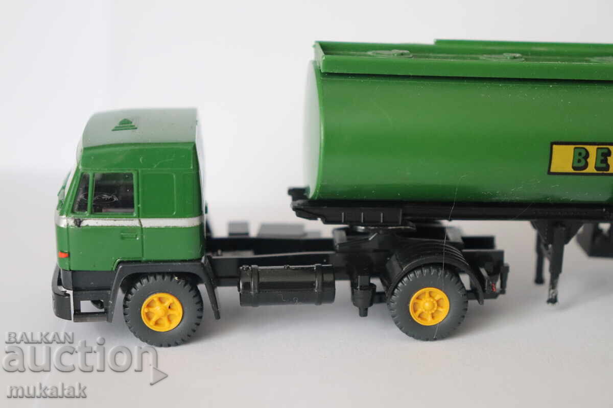 BREKINA? H0 1/87 BUSSING MAN TANK TRUCK MODEL CAR with price 40.00 BGN | € 20.45 BREKINA? H0 1/87 BUSSING MAN TANK TRUCK MODEL CAR with price 40.00 BGN | € 20.45