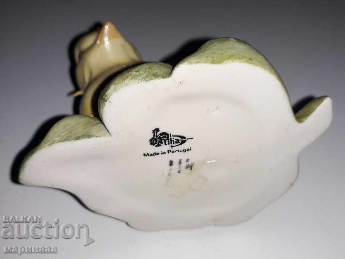 Παράδοση ΦΙΓΟΥΡΑ. ΜΠΙΣΚΟΤΟ. ΠΟΡΤΟΓΑΛΙΑ Παράδοση ΦΙΓΟΥΡΑ. ΜΠΙΣΚΟΤΟ. ΠΟΡΤΟΓΑΛΙΑ