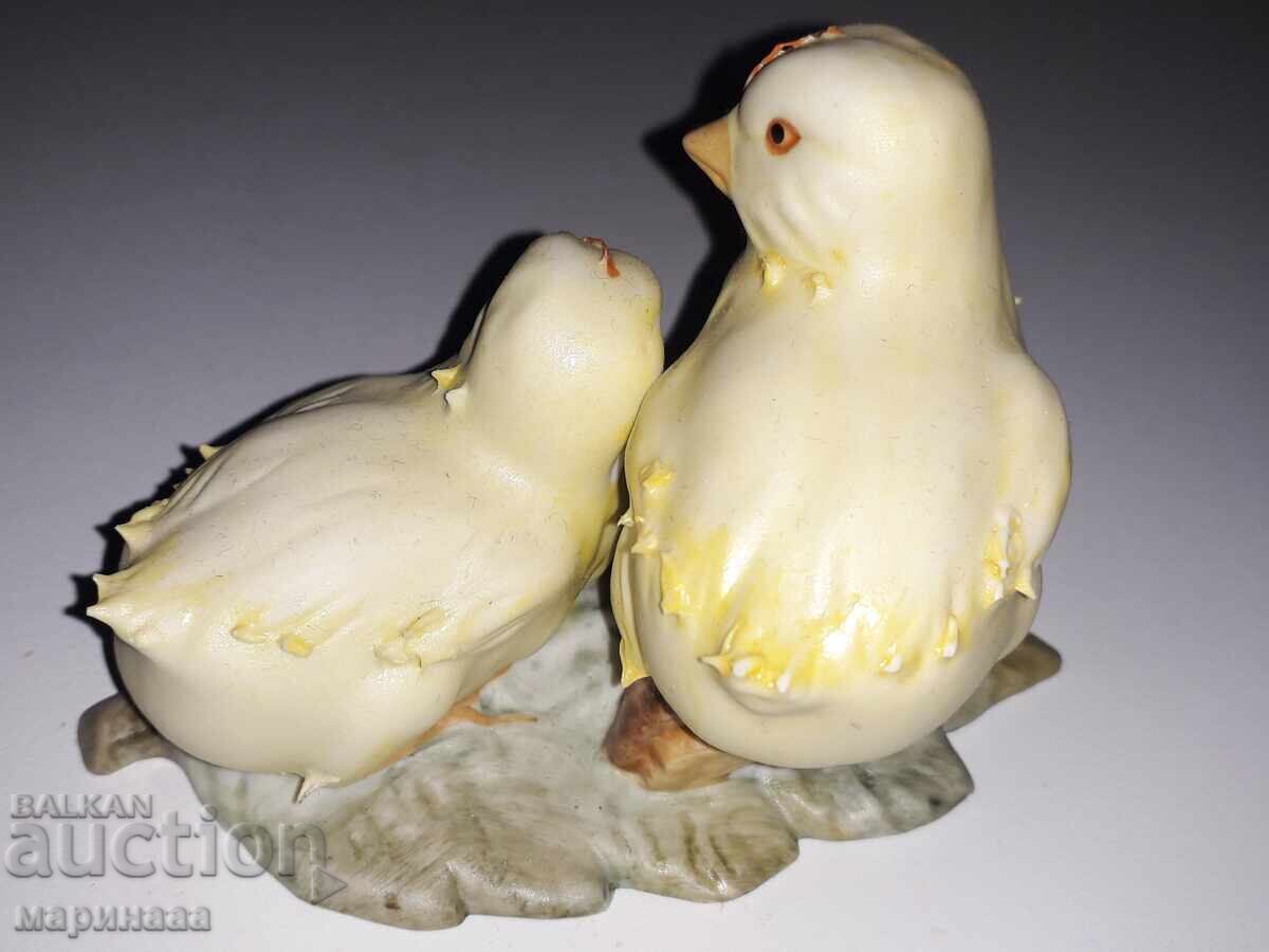 Delivery of FIGURE. BISCUIT. PORTUGAL Delivery of FIGURE. BISCUIT. PORTUGAL