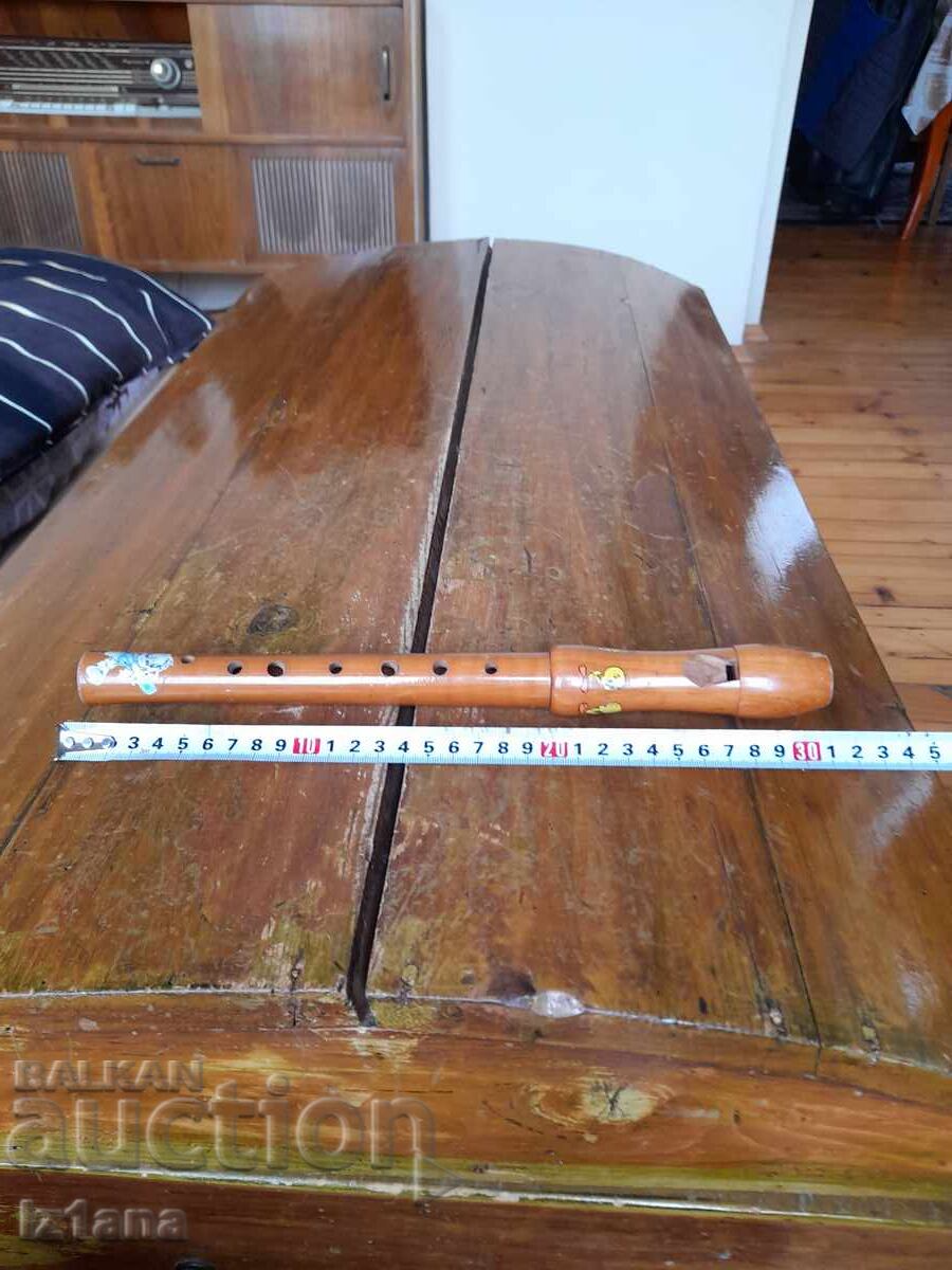 Old rascal, duduk, whistle with price 37.00 BGN | € 18.92