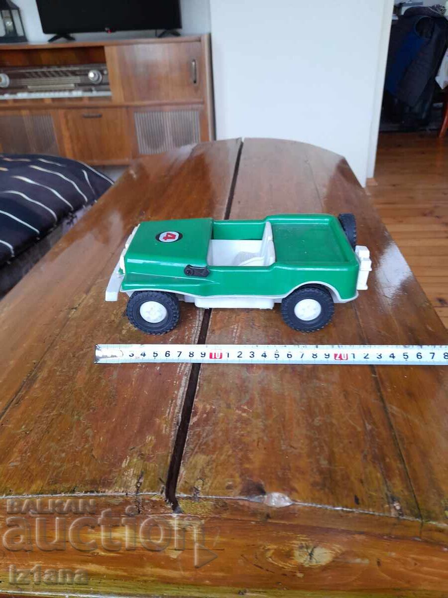 Delivery of Old car, stroller, jeep Delivery of Old car, stroller, jeep