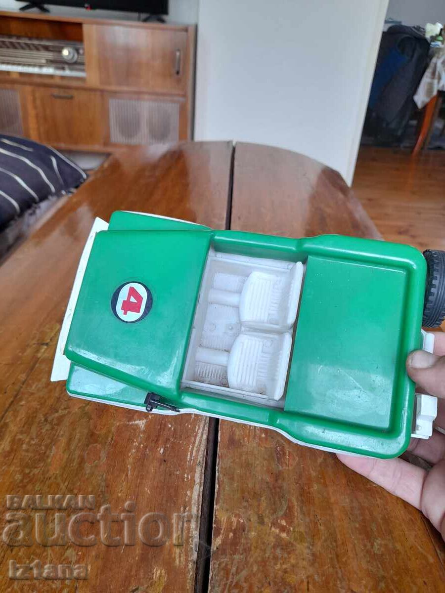 Old car, stroller, jeep - 5 Old car, stroller, jeep - 5