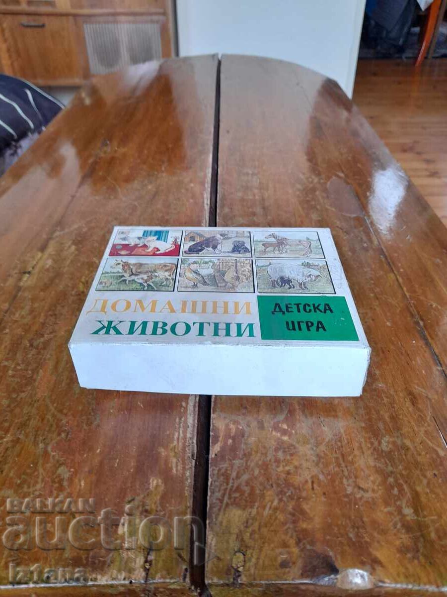 Joc vechi pentru copii, cuburi Animale de casă Joc vechi pentru copii, cuburi Animale de casă