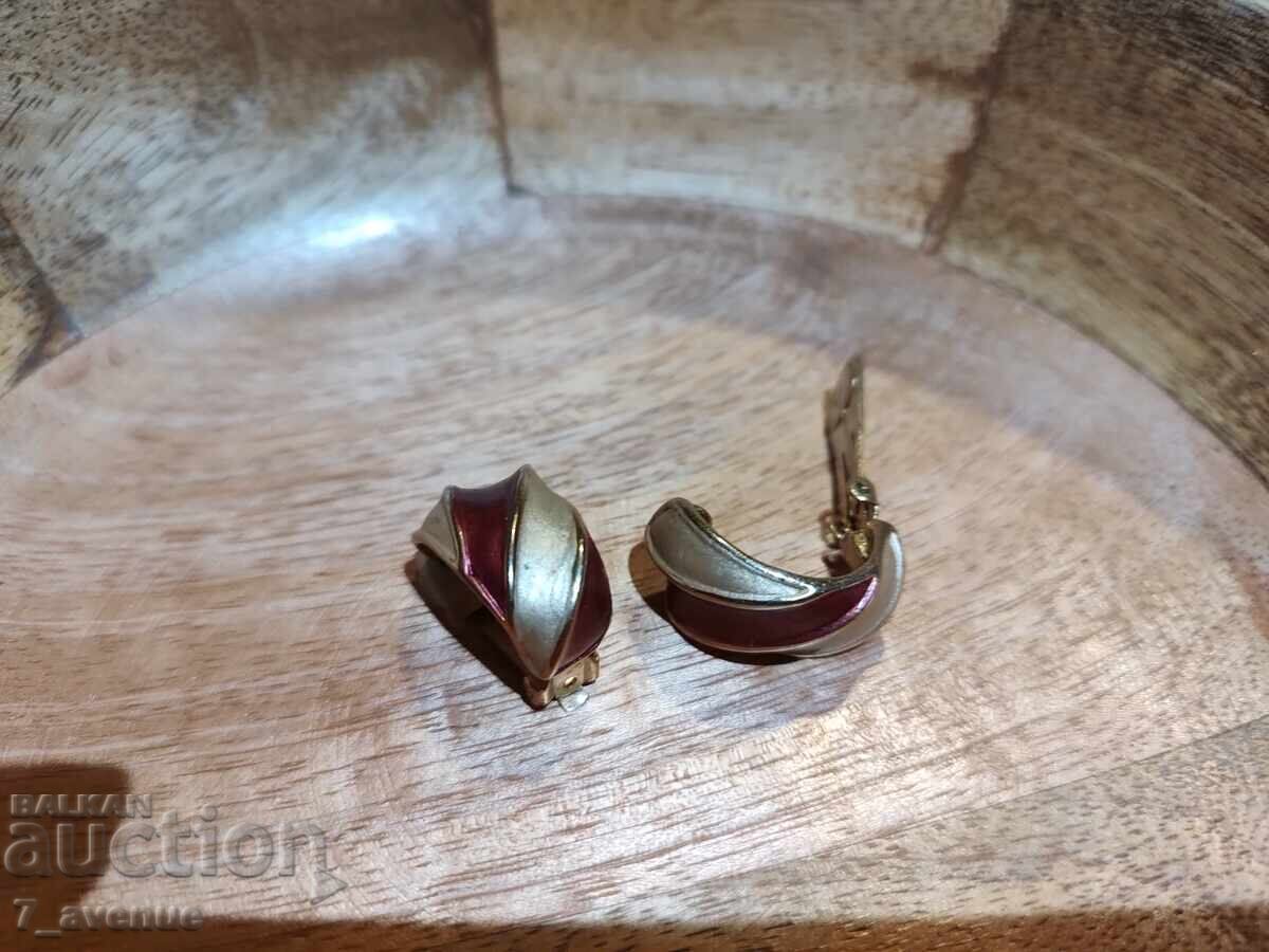 Δημοπρασία Σκουλαρίκια - κλιπς, 70s, όμορφα, κομψά, 27.03.25