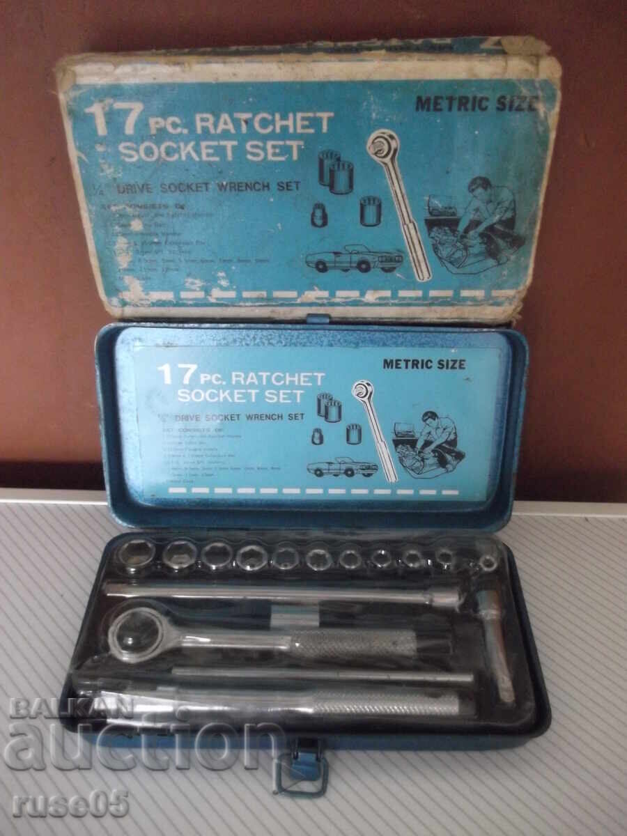 Σετ καστάνιας με καρυδάκια - 1 - 6 Σετ καστάνιας με καρυδάκια - 1 - 6