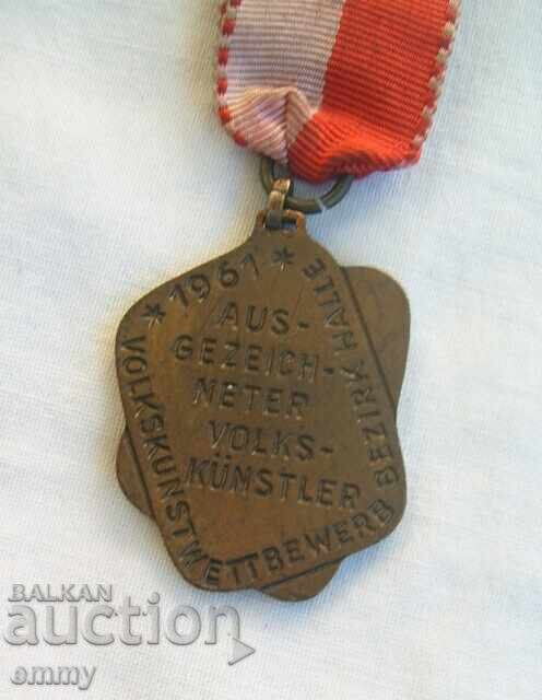 Παράδοση Μετάλλιο - Διαγωνισμός λαϊκής τέχνης, Halle, Γερμανία, 1961