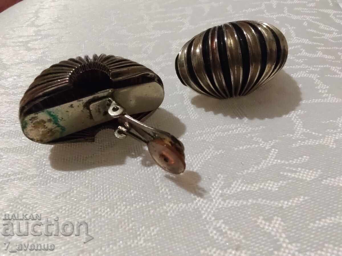 Σκουλαρίκια - κλιπς, 70s, όμορφα, κομψά, 27.03.25 με τιμή 49.00 BGN | € 25.05