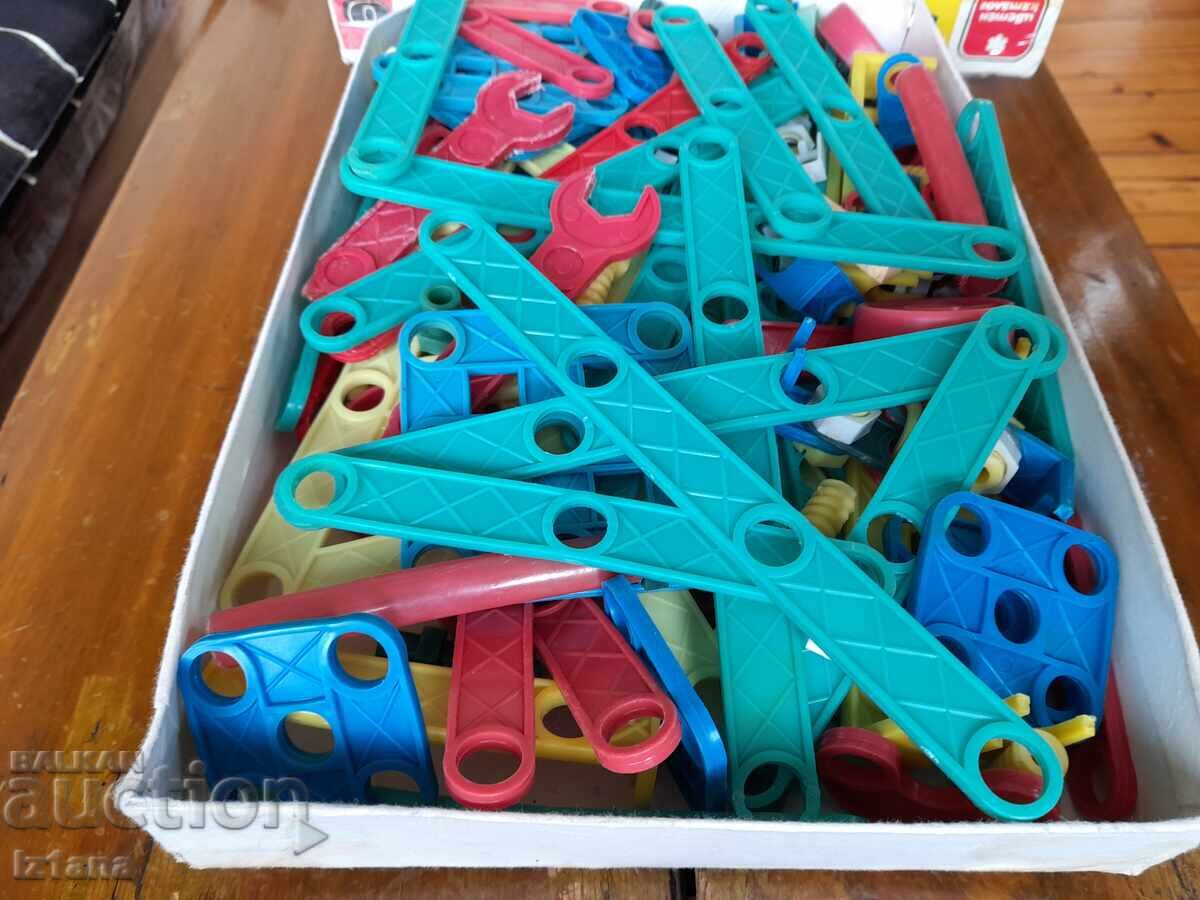 Auction  Old Constructor 200