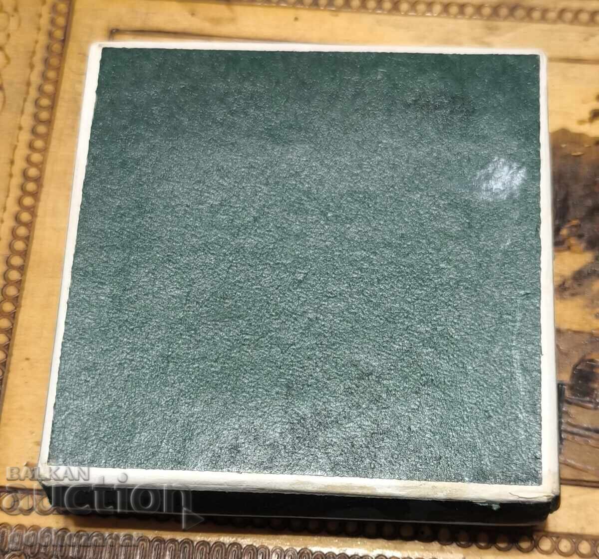 Livrarea Plachetă RDG Sport Volei 1988 Bronz ! Livrarea Plachetă RDG Sport Volei 1988 Bronz !