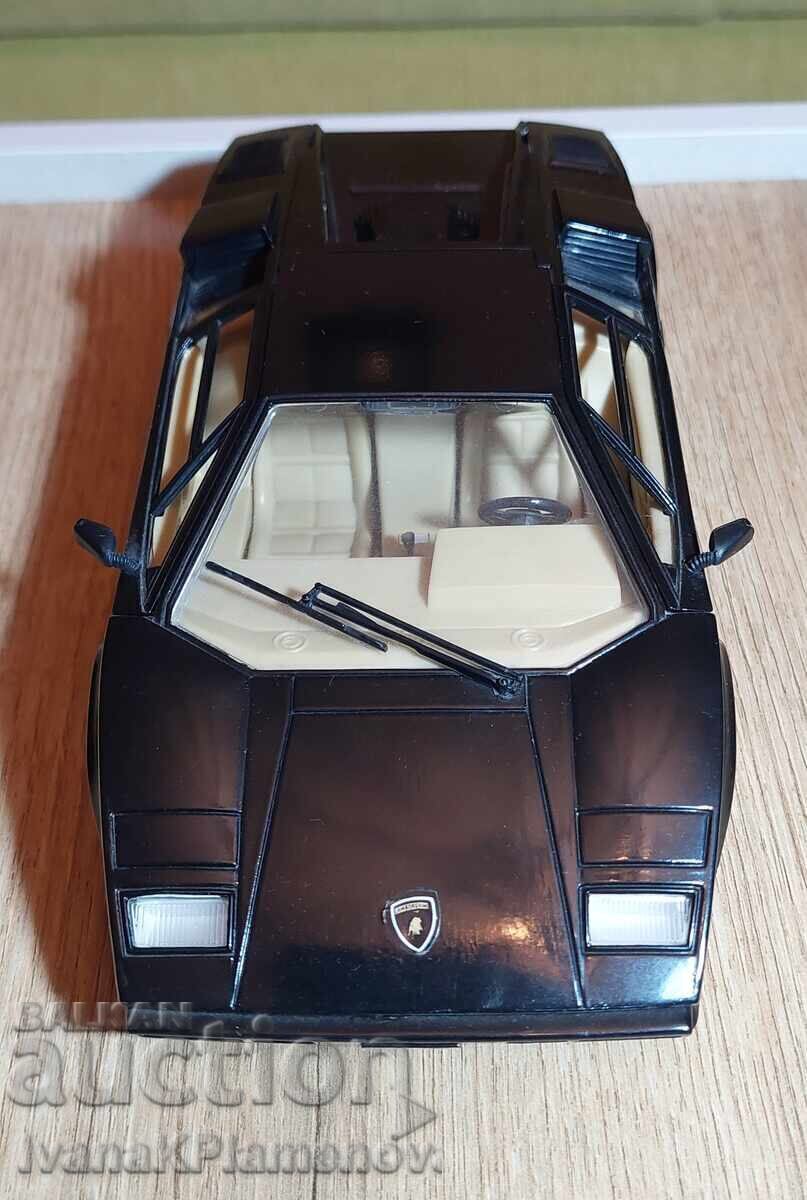 Metal cart for collectors, excellent with price 60.00 BGN | € 30.68 Metal cart for collectors, excellent with price 60.00 BGN | € 30.68