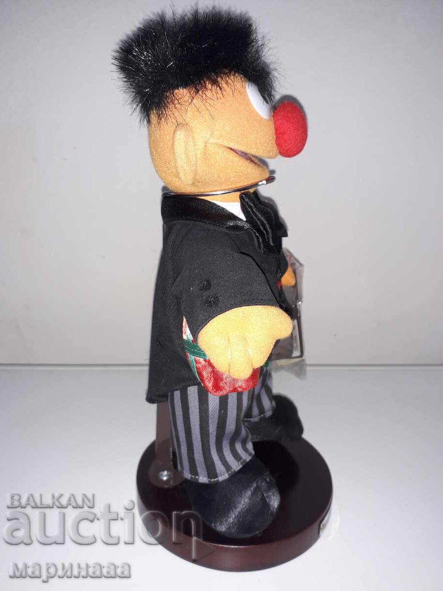 ΚΟΥΚΛΑ ''ΜΑΠΕΤ ΣΟΟΥ. ΟΔΟΣ ΣΕΣΑΜ''. ΣΥΛΛΕΚΤΙΚΗ με τιμή 10.00 BGN | € 5.11