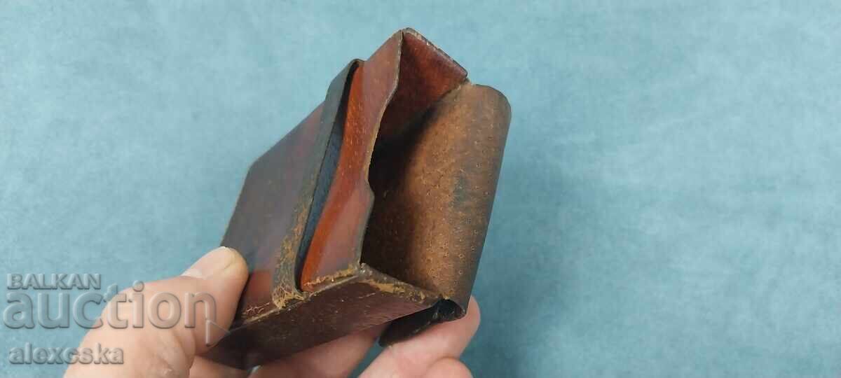 Tabacheră din piele - "DZU" - 7 Tabacheră din piele - "DZU" - 7